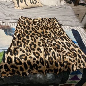 NWT H&M Leopard Silk skirt